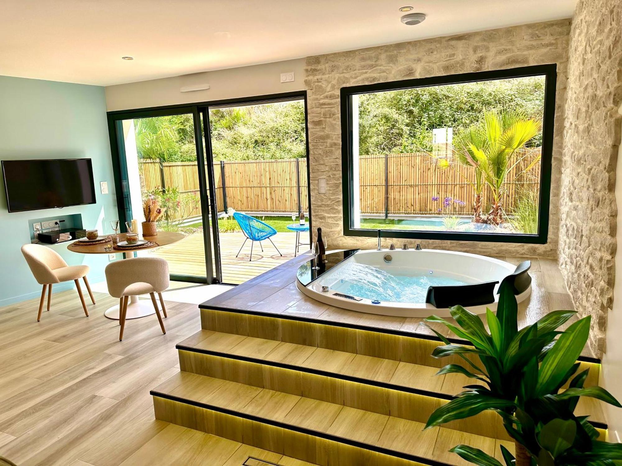 Les Suites Du Payre - Suite Romance Saint-Hilaire-de-Talmont 外观 照片