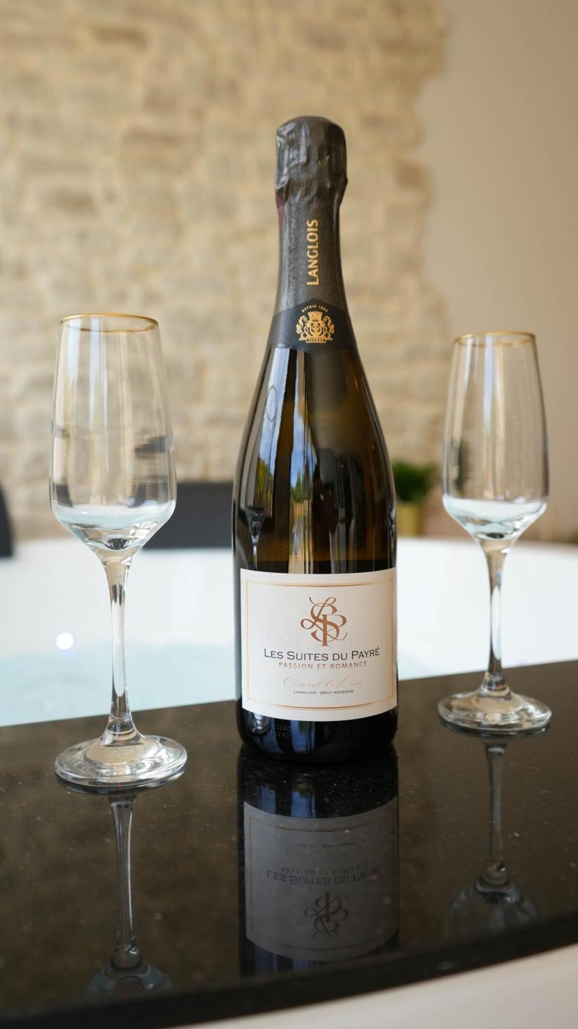 Les Suites Du Payre - Suite Romance Saint-Hilaire-de-Talmont 外观 照片