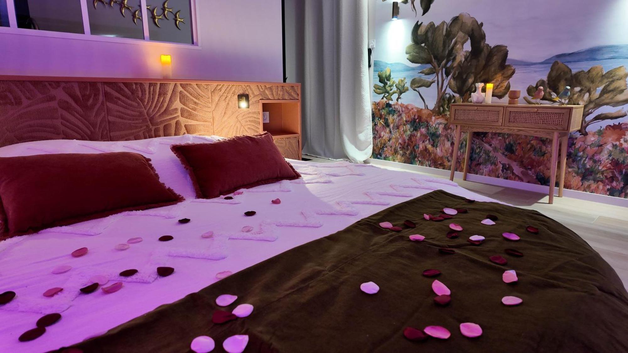 Les Suites Du Payre - Suite Romance Saint-Hilaire-de-Talmont 外观 照片