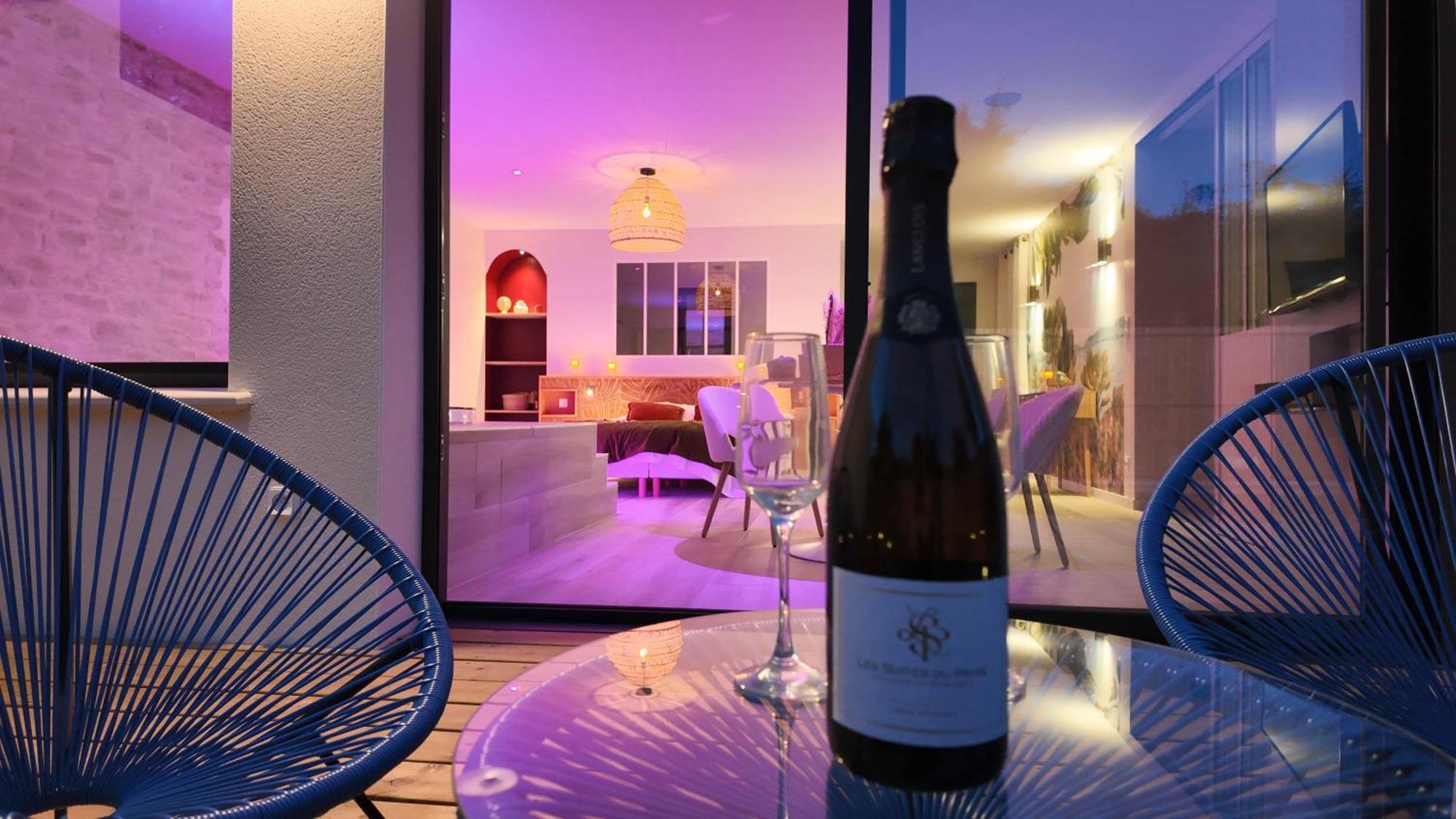 Les Suites Du Payre - Suite Romance Saint-Hilaire-de-Talmont 外观 照片